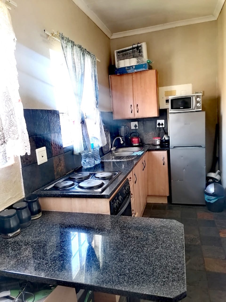 1 Bedroom Property for Sale in Dassie Rand North West